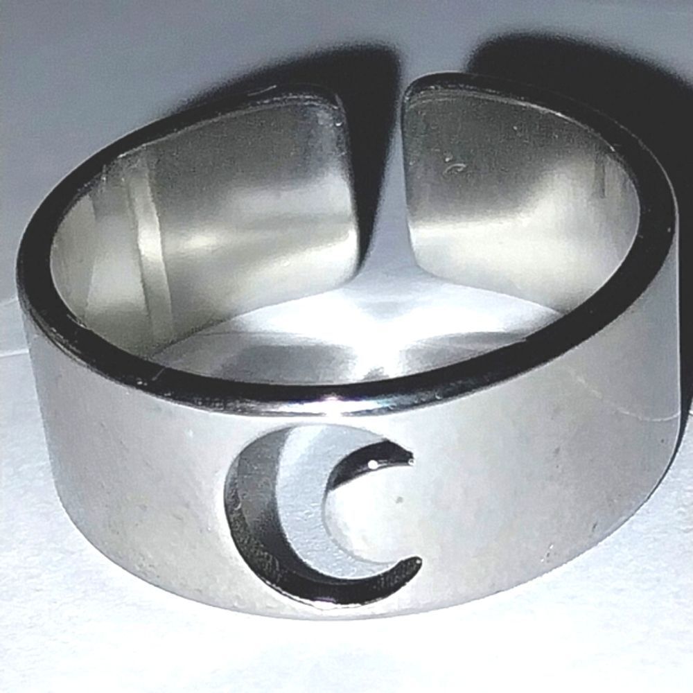 Silver tone unisex moon cut out ring